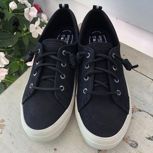 NEW  NAVY, Sperry slip on Washable Leather 9